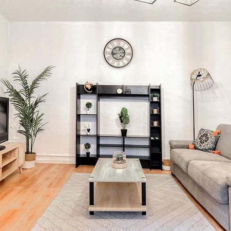 Apartament Le Central - Wifi - Tout A Pied Carcassonne Zewnętrze zdjęcie
