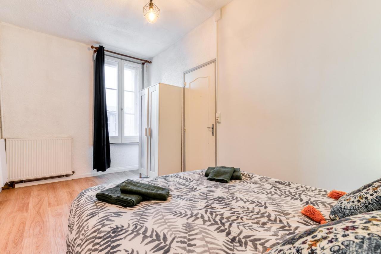 Apartament Le Central - Wifi - Tout A Pied Carcassonne Zewnętrze zdjęcie