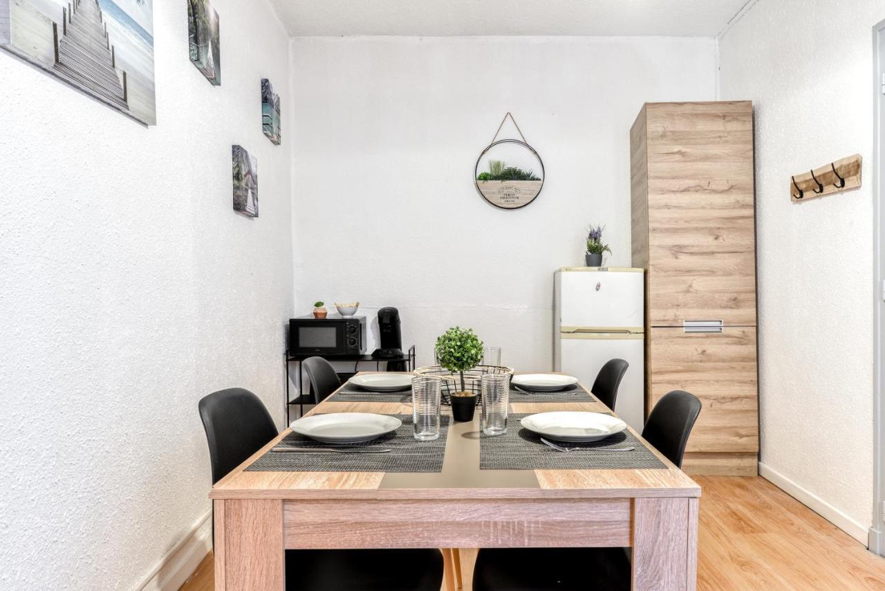 Apartament Le Central - Wifi - Tout A Pied Carcassonne Zewnętrze zdjęcie